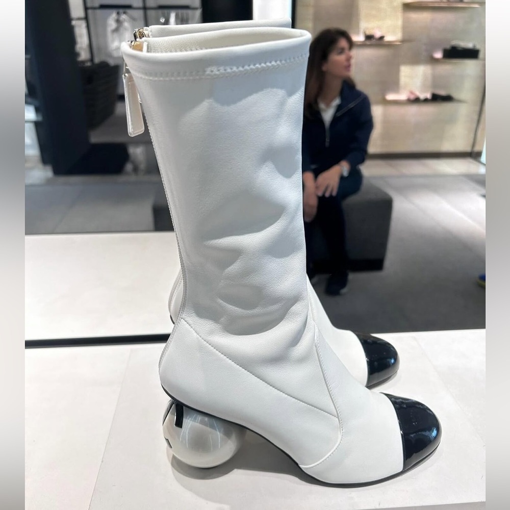 CHANEL White and Black Heeled Boots - Picture 1 of 6